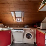 Apartmán Bacchus Furnished Flat *