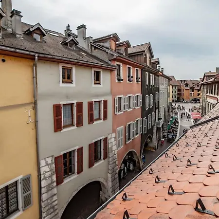 Bacchus Furnished Flat Apartmán Annecy