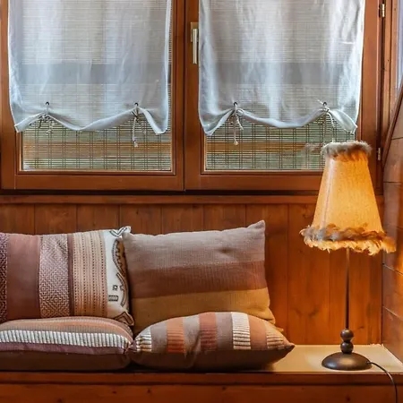 Bacchus Furnished Flat Appartement *